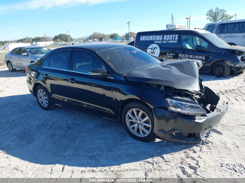 2013 VOLKSWAGEN JETTA 2.5L SE - 3VWDX7AJ4DM432944
