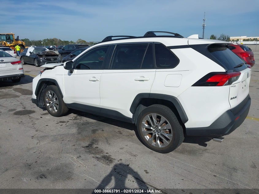 VIN JTMC1RFV2LD521977 2020 TOYOTA RAV4 XLE PREMIUM