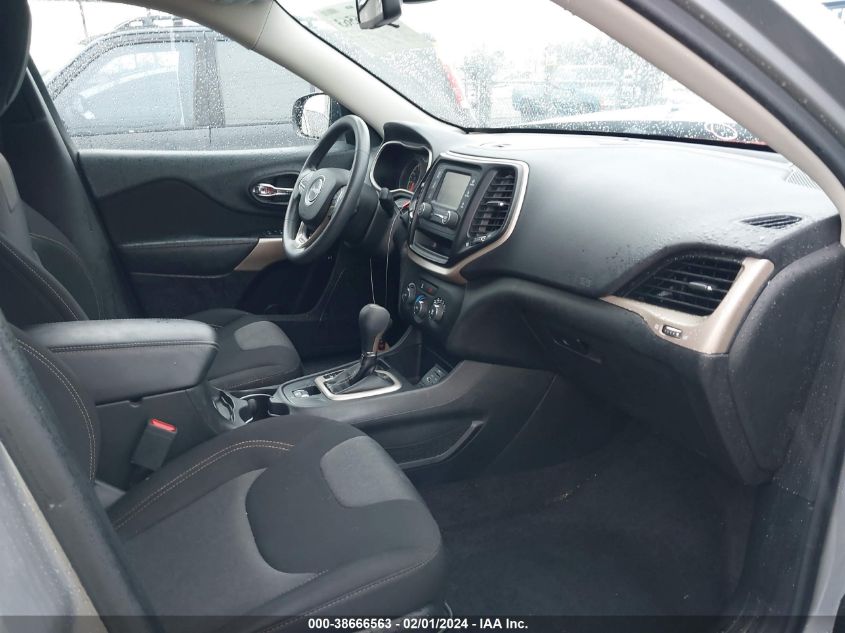 2018 JEEP CHEROKEE LATITUDE - 1C4PJLCB6JD563459