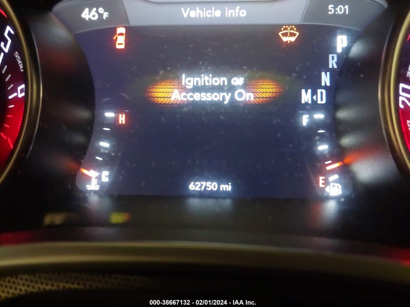 VIN 2C3CDZAG9JH333882 2018 DODGE CHALLENGER SXT PLUS