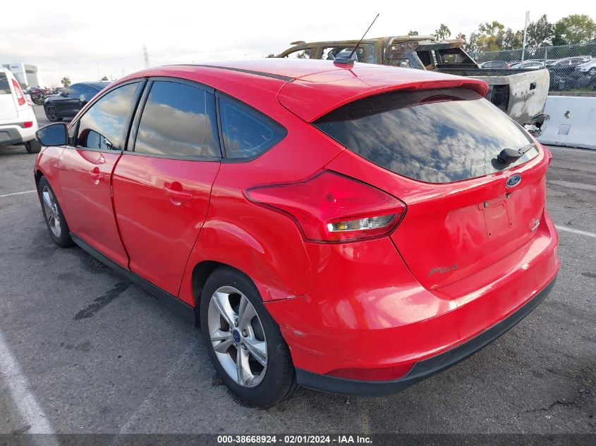 2016 FORD FOCUS SE - 1FADP3K22GL271086