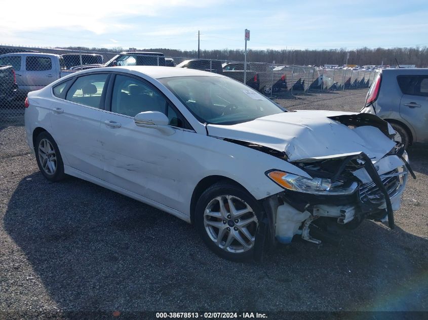 Lot #2539237267 2015 FORD FUSION SE salvage car