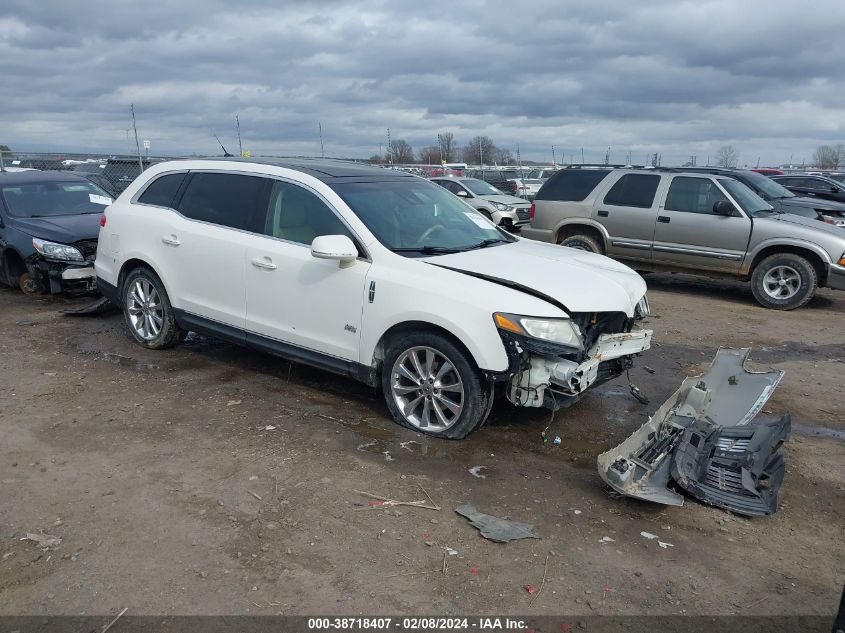 Lot #2532349240 2012 LINCOLN MKT ECOBOOST salvage car