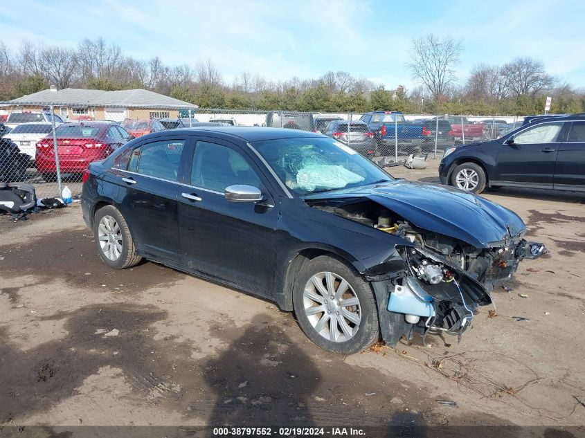 Lot #2541527381 2013 CHRYSLER 200 LIMITED salvage car