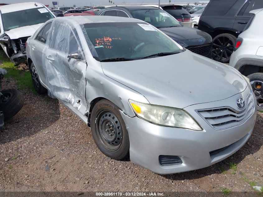 Lot #2543824599 2011 TOYOTA CAMRY LE salvage car