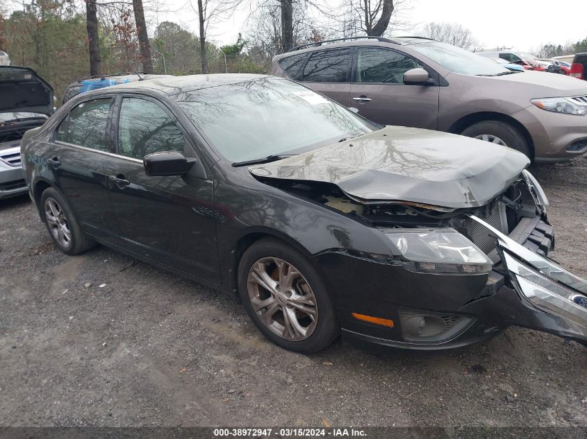 Lot #2550790886 2012 FORD FUSION SE salvage car