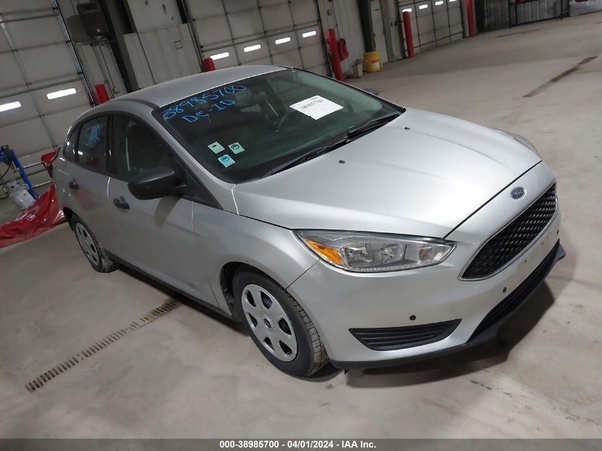 Lot #2541531555 2016 FORD FOCUS S salvage car