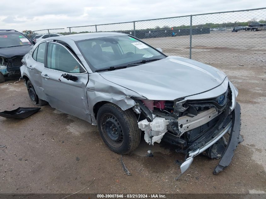 Lot #2541531545 2020 TOYOTA CAMRY LE HYBRID salvage car