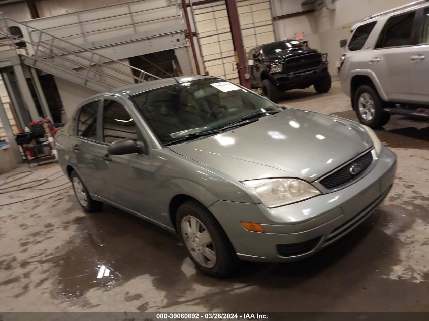 Lot #2538097098 2006 FORD FOCUS ZX4 salvage car