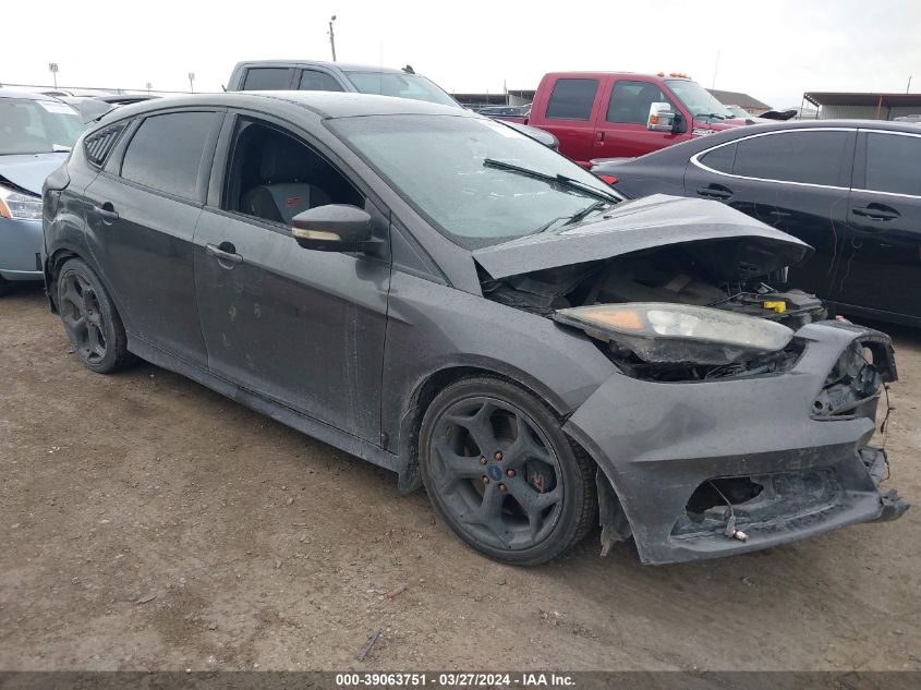 Lot #2541531395 2016 FORD FOCUS ST salvage car