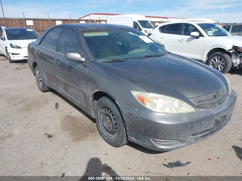 Lot #2541533565 2004 TOYOTA CAMRY LE salvage car