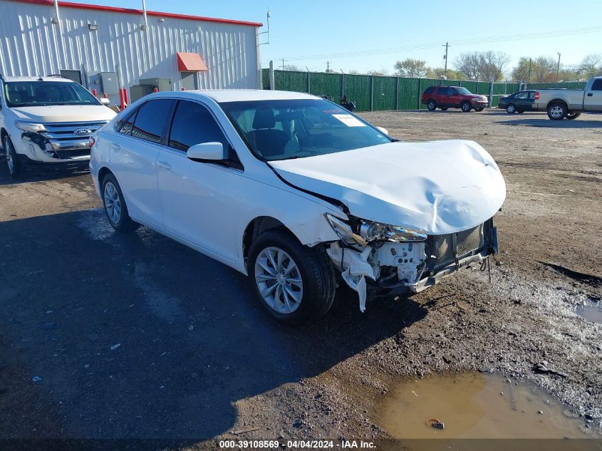 Lot #2539232799 2017 TOYOTA CAMRY LE salvage car