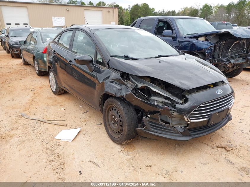 Lot #2539236082 2016 FORD FIESTA S salvage car