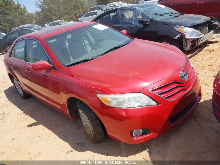 Lot #2539236137 2011 TOYOTA CAMRY XLE salvage car