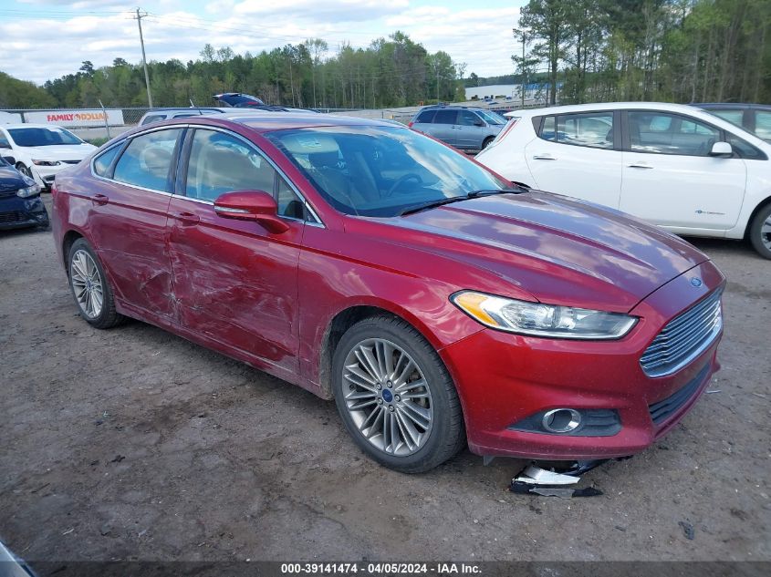 Lot #2550789321 2014 FORD FUSION SE salvage car