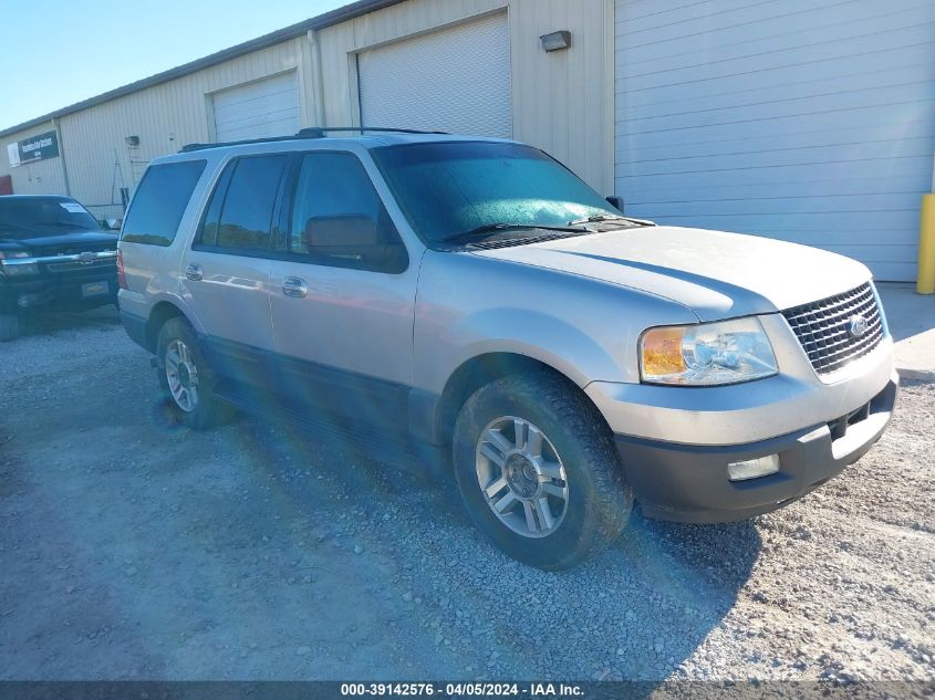 Lot #2539239483 2004 FORD EXPEDITION XLT salvage car