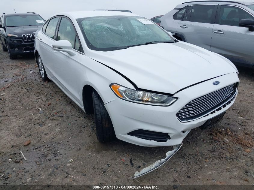 Lot #2550789564 2016 FORD FUSION SE salvage car
