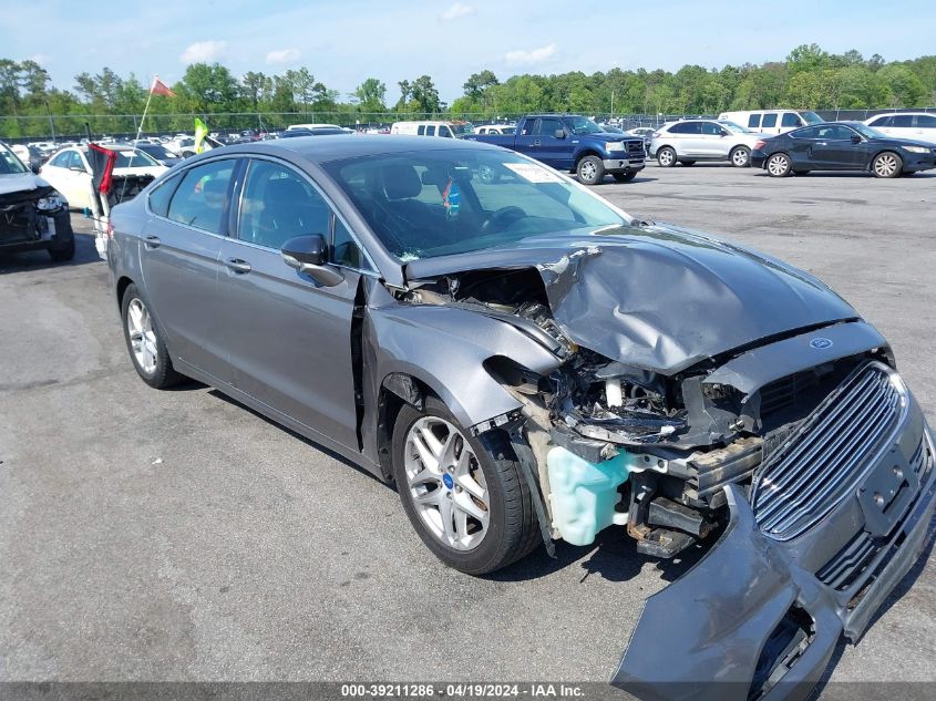 Lot #2550788358 2013 FORD FUSION SE salvage car