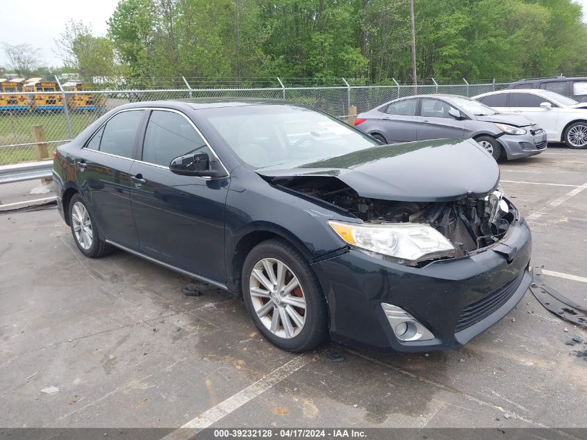 Lot #2536945818 2012 TOYOTA CAMRY XLE salvage car