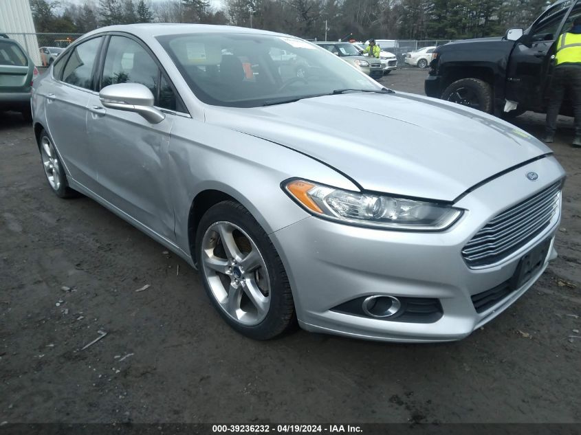 Lot #2541523418 2014 FORD FUSION SE salvage car