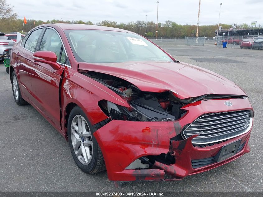 Lot #2539235304 2013 FORD FUSION SE salvage car