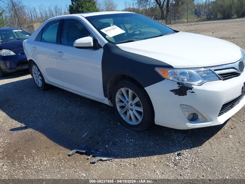 Lot #2541529989 2013 TOYOTA CAMRY XLE V6 salvage car