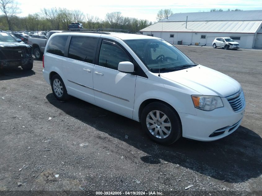 Lot #2573004633 2014 CHRYSLER TOWN & COUNTRY TOURING salvage car