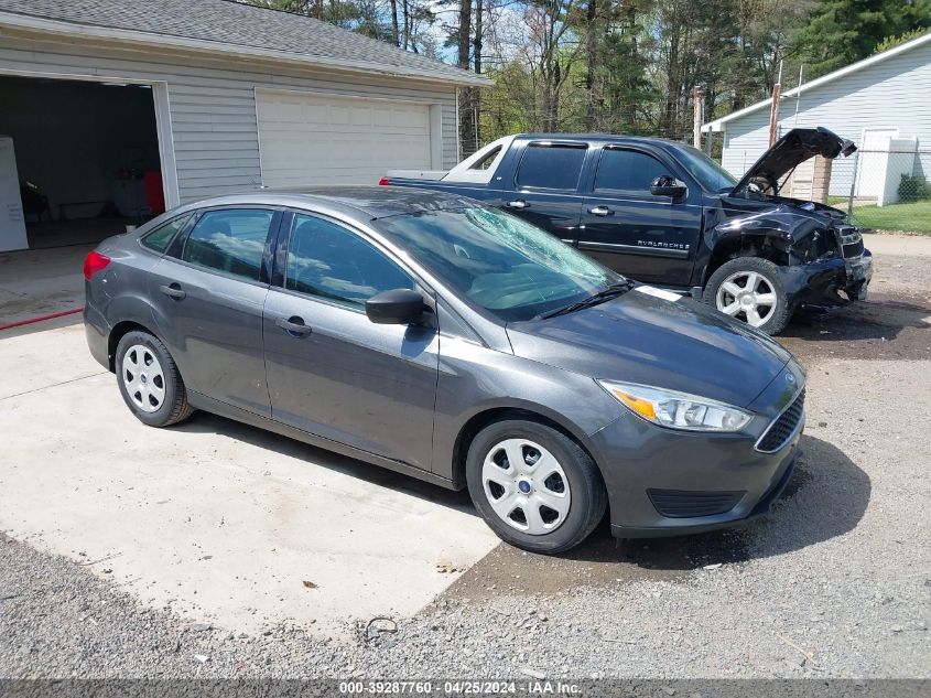 Lot #2523110869 2018 FORD FOCUS S salvage car