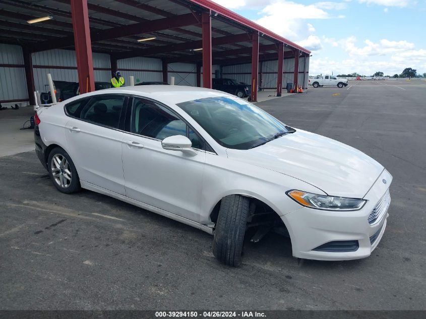 Lot #2541534346 2013 FORD FUSION SE salvage car