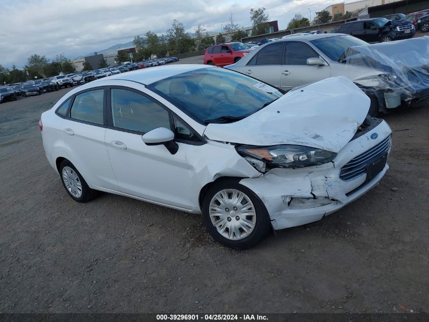 Lot #2539241390 2018 FORD FIESTA S salvage car