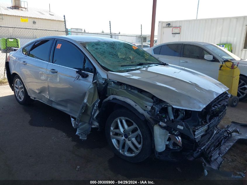 Lot #2541534001 2015 FORD FUSION SE salvage car