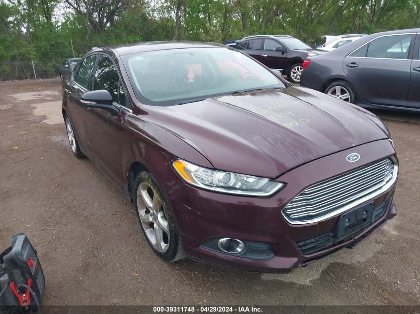 Lot #2550786887 2013 FORD FUSION SE salvage car