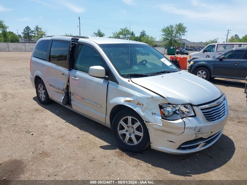 Lot #2525408226 2012 CHRYSLER TOWN & COUNTRY TOURING salvage car