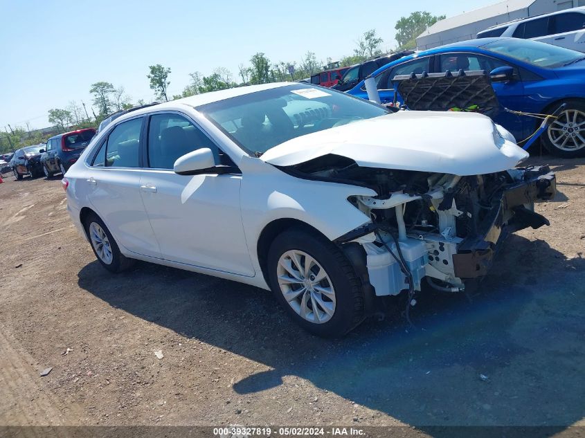 Lot #2536944697 2016 TOYOTA CAMRY LE salvage car
