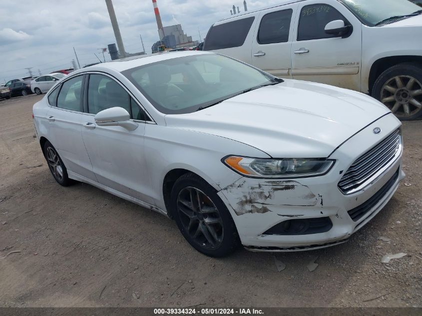 Lot #2531201296 2013 FORD FUSION SE salvage car