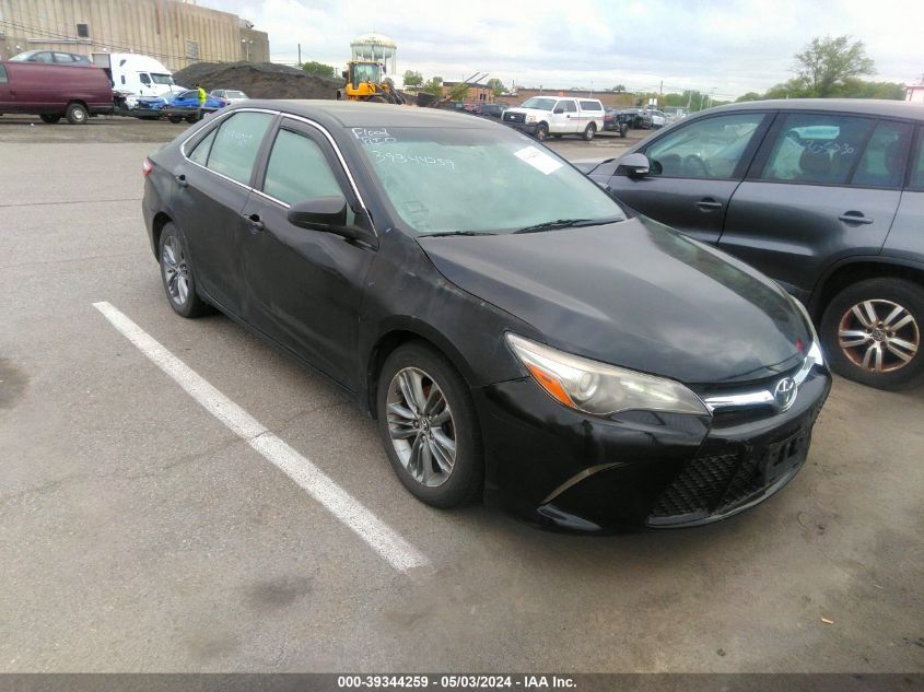 Lot #2523110724 2015 TOYOTA CAMRY LE/SE/XLE/XSE salvage car