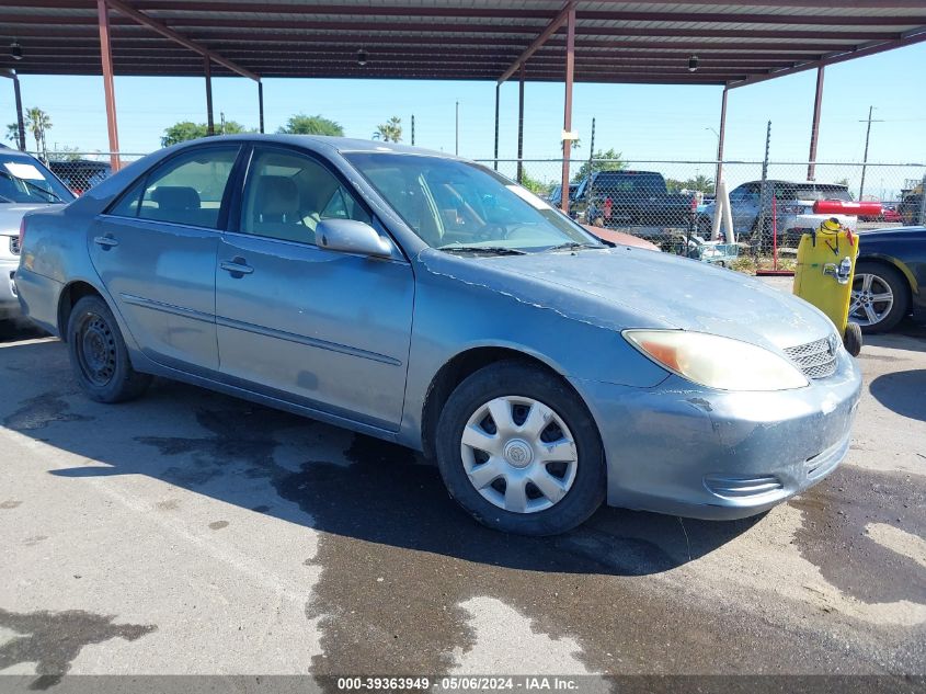 Lot #2541533443 2004 TOYOTA CAMRY LE salvage car