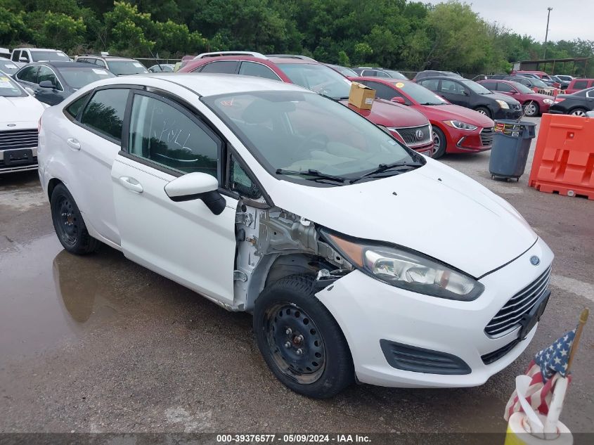 Lot #2539238398 2015 FORD FIESTA S salvage car