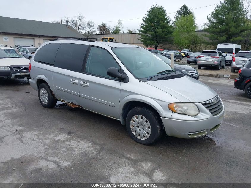 Lot #2531200736 2007 CHRYSLER TOWN & COUNTRY LX salvage car