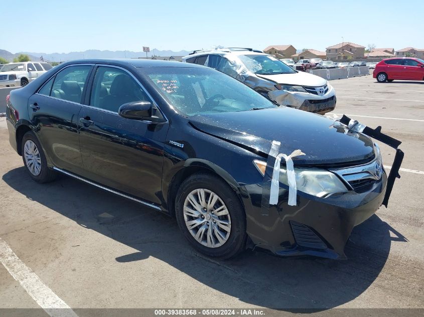 Lot #2541533711 2014 TOYOTA CAMRY HYBRID LE salvage car
