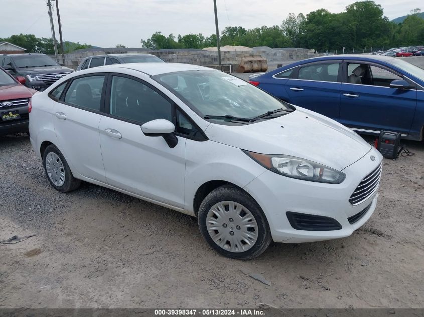 Lot #2536955786 2017 FORD FIESTA S salvage car