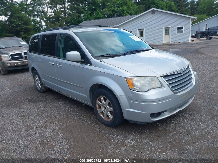 Lot #2572999937 2010 CHRYSLER TOWN & COUNTRY TOURING salvage car