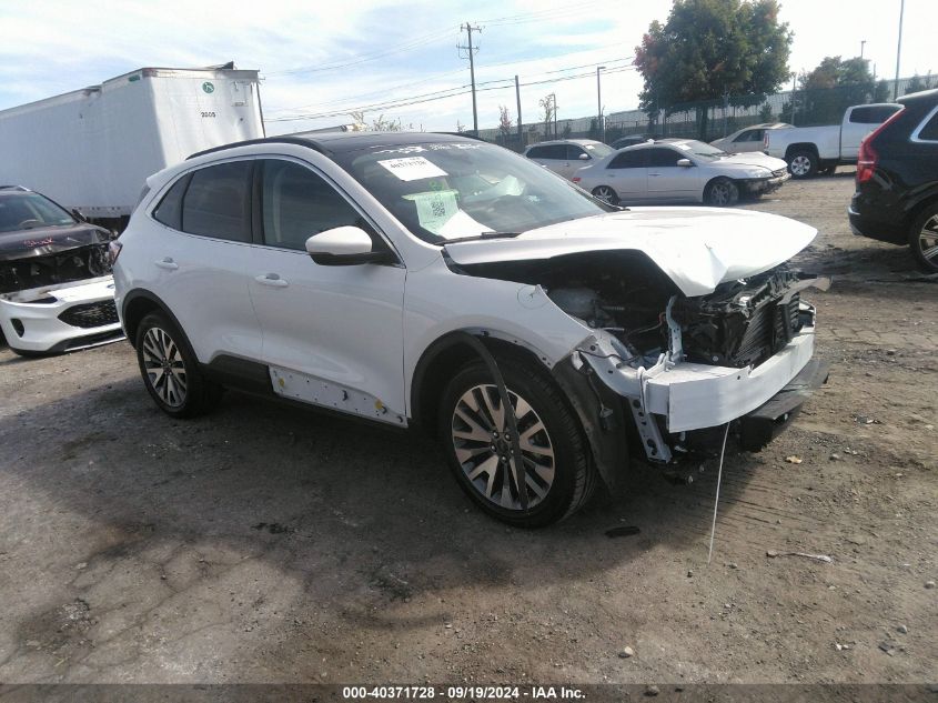 2020 FORD ESCAPE TITANIUM #2992818970