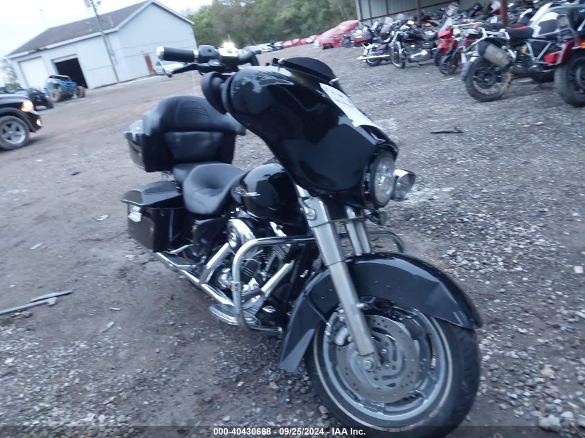 2006 HARLEY-DAVIDSON FLHXI #3035091071