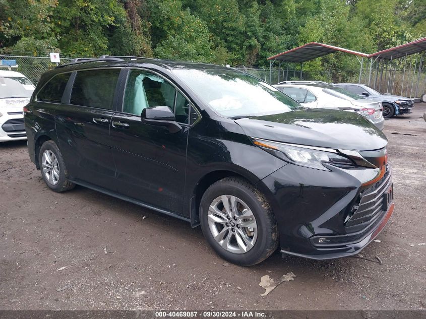 2023 TOYOTA SIENNA WOODLAND EDITION #2997777132