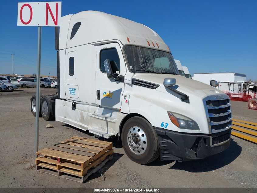 2019 FREIGHTLINER NEW CASCADIA 126 #3046377661