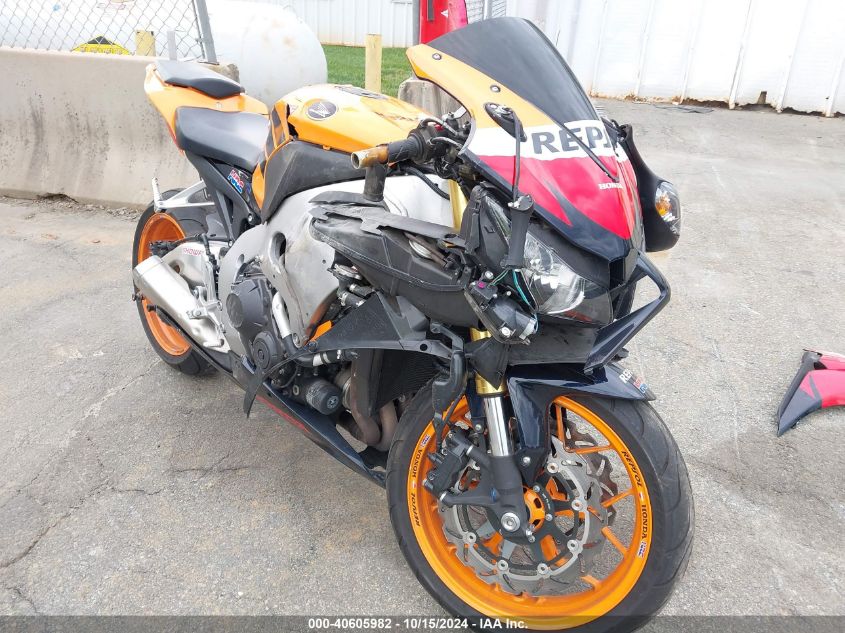 2013 HONDA CBR1000 RR REPSOL #3034472434