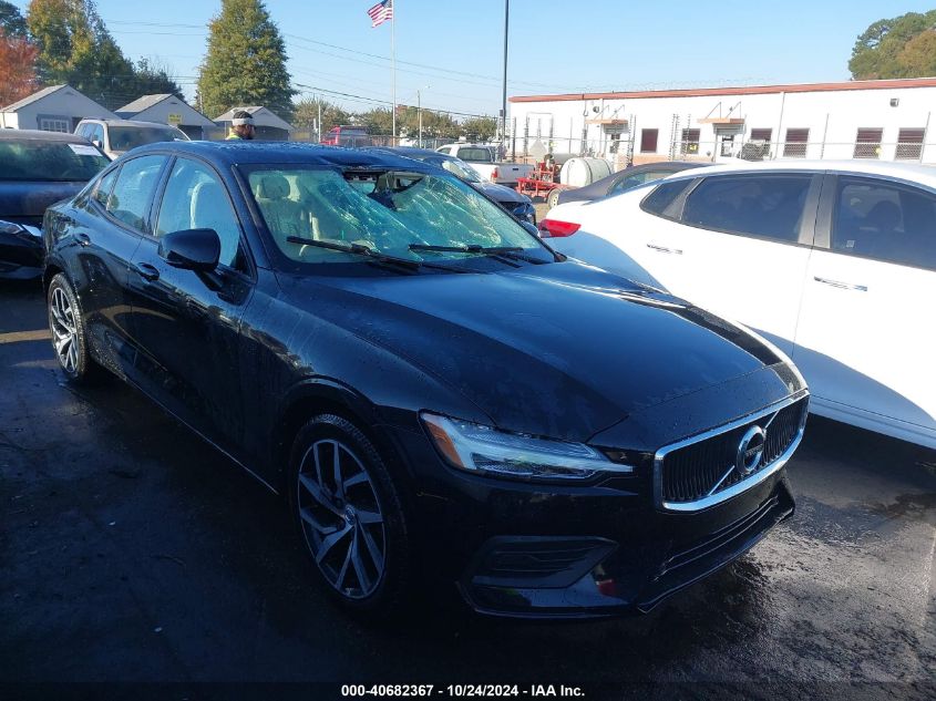 2020 VOLVO S60 T5 MOMENTUM #2992822619