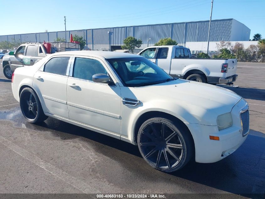 2005 CHRYSLER 300 #2992832751