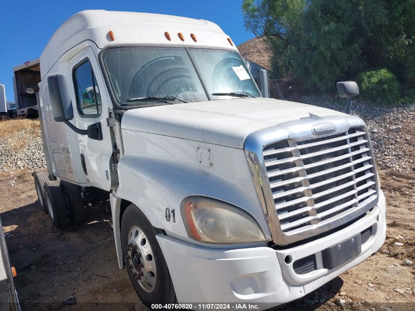 2015 FREIGHTLINER CASCADIA 125 #3037530535